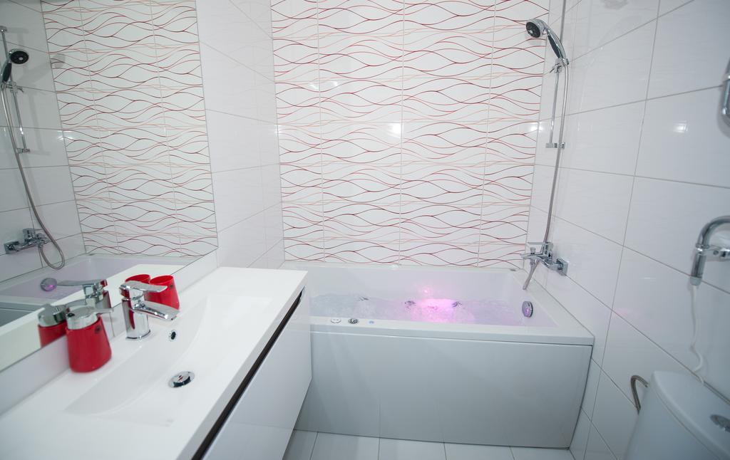 Honeymoon Ruterra Studio Prag Rum bild